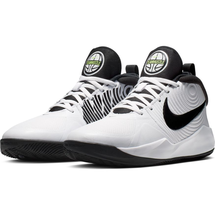 basketball team hustle